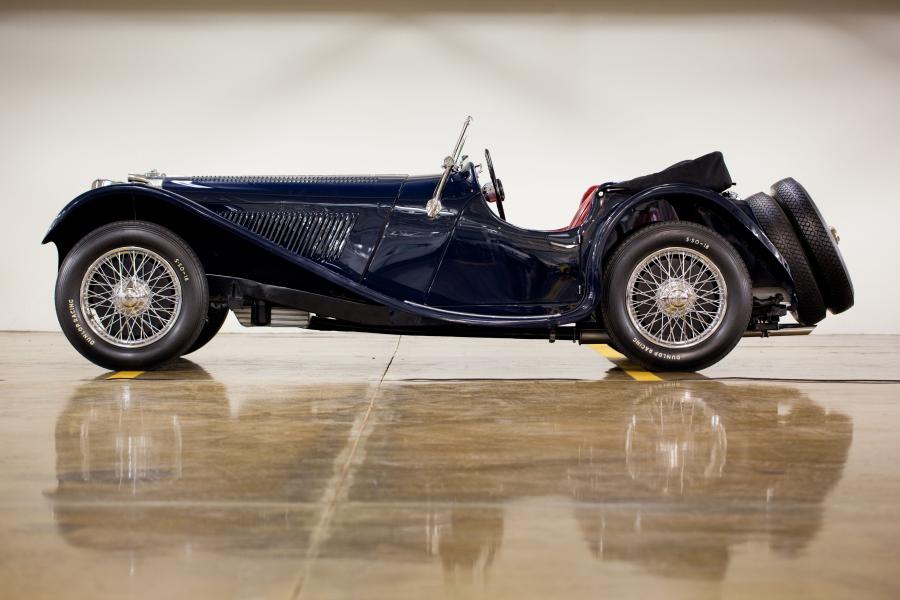  Jaguar SS100 3&frac12;-Litre Roadster 1938 года  (фото 31 из 53)